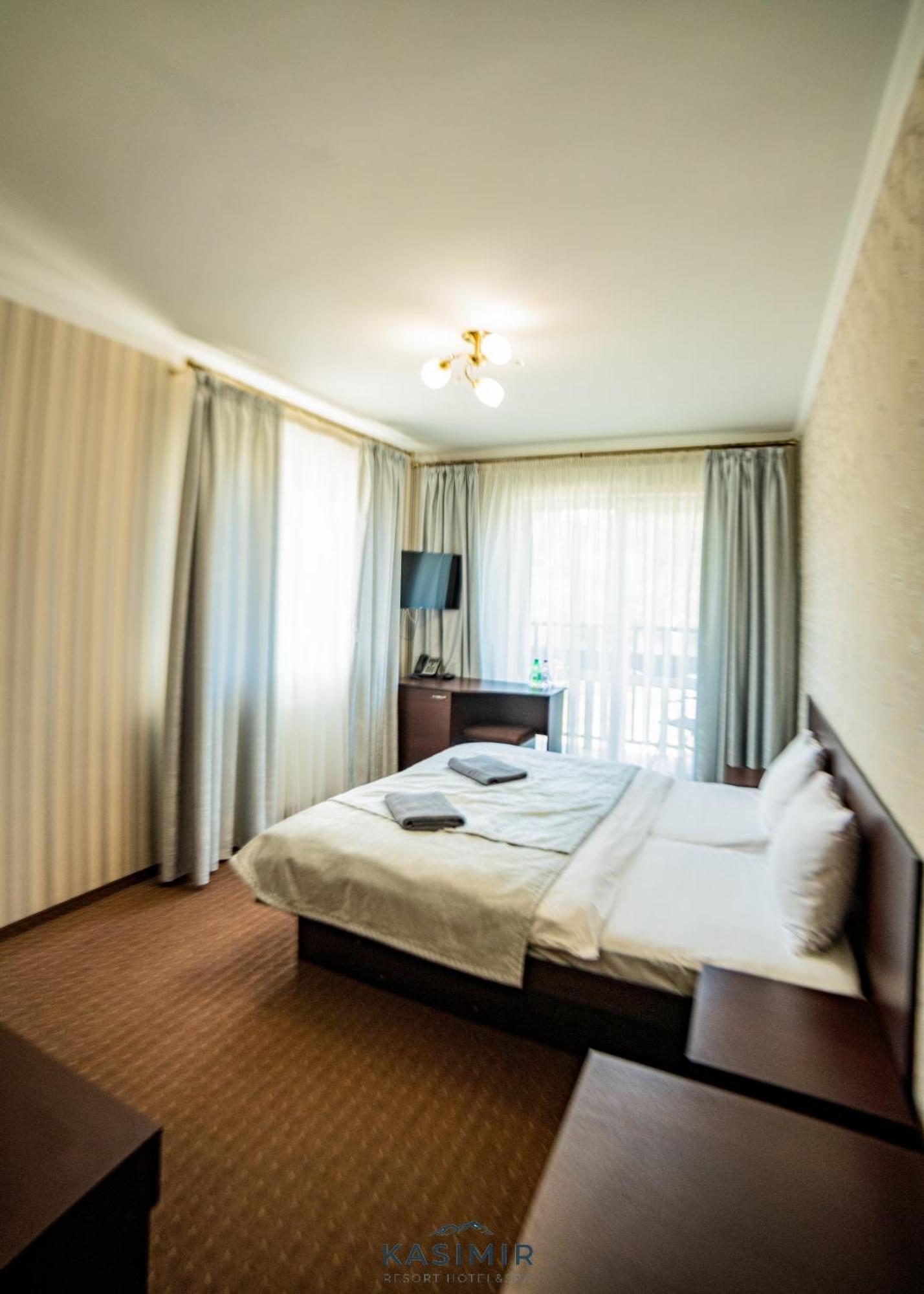Kasimir Resort Hotel & Spa 布克维 外观 照片